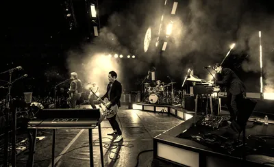 Queens of the Stone Age